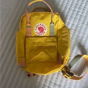 FJALLRAVEN KANKEN MINI BACKPACK